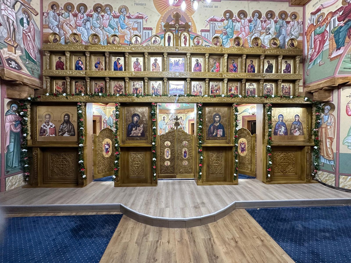 Structură de Iconostas Sculptată — Registru Superior