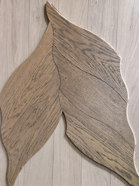 Leaf pattern parquet